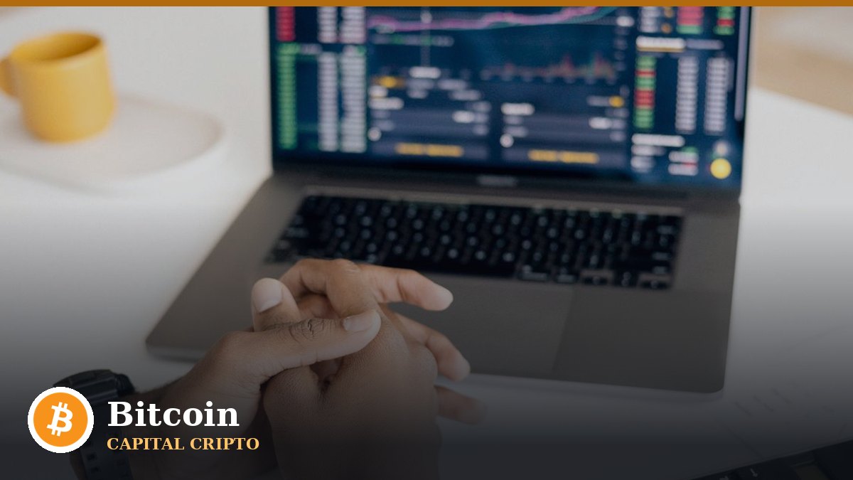 Moscú abre la puerta al bitcoin: el mayor parqué ruso ya prueba su cotización